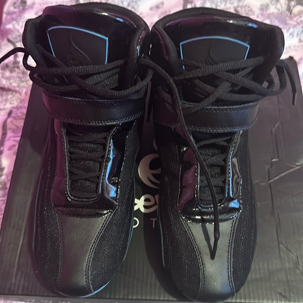 Ryderwear sneakers